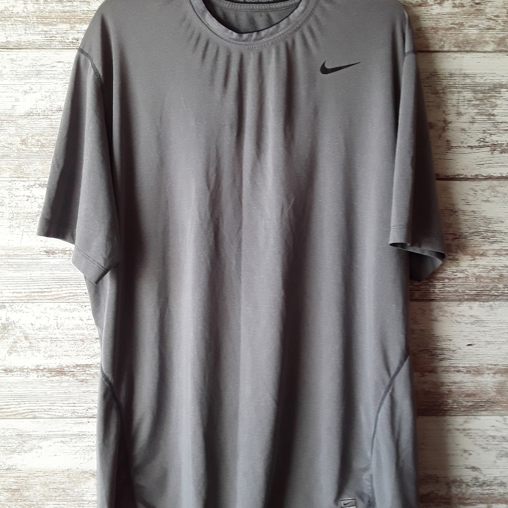 Mens Nike Dri Fit Shirt
